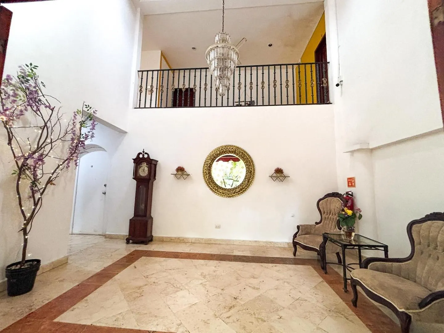 Spacious King Room Near Beach & Quinta 普拉亚卡门